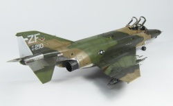 Revell 1/72 F-4E Phantom II -    F