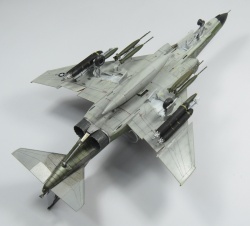 Revell 1/72 F-4E Phantom II -    F
