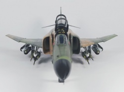 Revell 1/72 F-4E Phantom II -    F