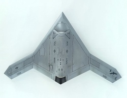 Platz 1/72  X-47B Northrop Grumman