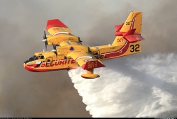 Heller 1/72 Canadair CL-415