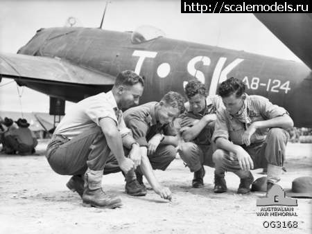 1699439509_93_Squadron_RAAF_Beaufighter_aircrew_Labuan_Aug_1945_AWM_OG3168.jpg : #1806272/ Bristol Beaufighter -     