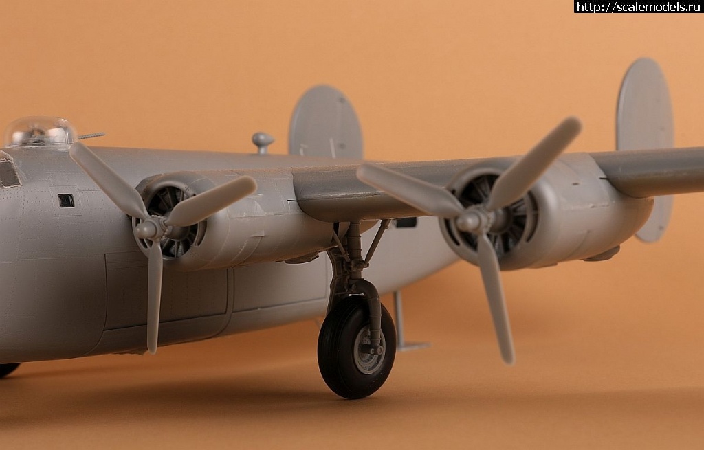 1700121979_1699694451_203A7545_35843259722282323567.jpg :   Hobby Boss1/48 B-24 Liberator  