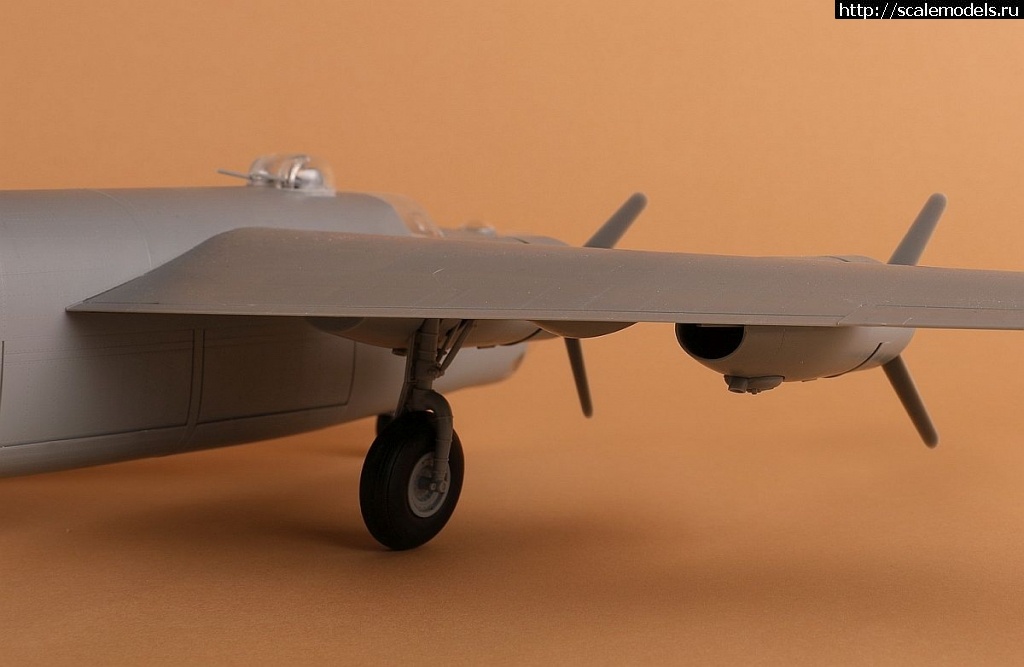 1700121981_1699694487_203A7550_35843259722282323567.jpg :   Hobby Boss1/48 B-24 Liberator  