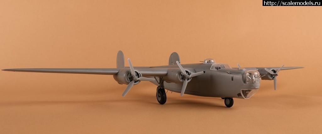 1700121982_1699694519_203A7553_35843259722282323567.jpg :   Hobby Boss1/48 B-24 Liberator  