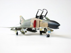 Academy 1/48 F-4C Phantom