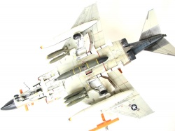 Academy 1/48 F-4C Phantom