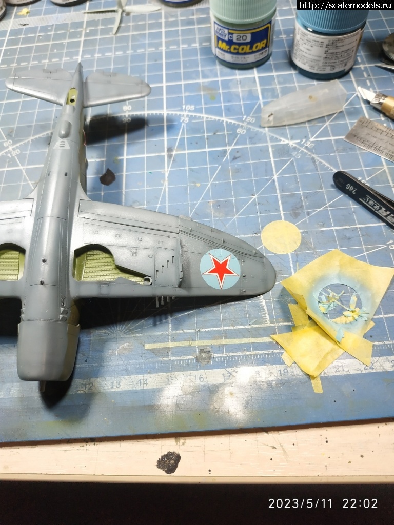 1702971316_c3m79Vq9NPU.jpg : P-47 D Academy 1/72 !  