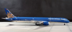  1/144 Boeing 787-10 Vietnam Airlines