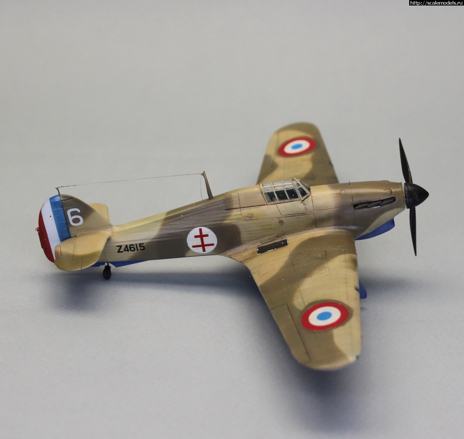 1704702928_IMG_7378.JPG : #1813374/ Hurricane Mk.I Trop Revell !  