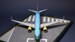  1/144 Boeing 737-800, / Tui- L 03,  II