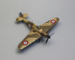 Revell () 1/72 Hurricane Mk.I Trop