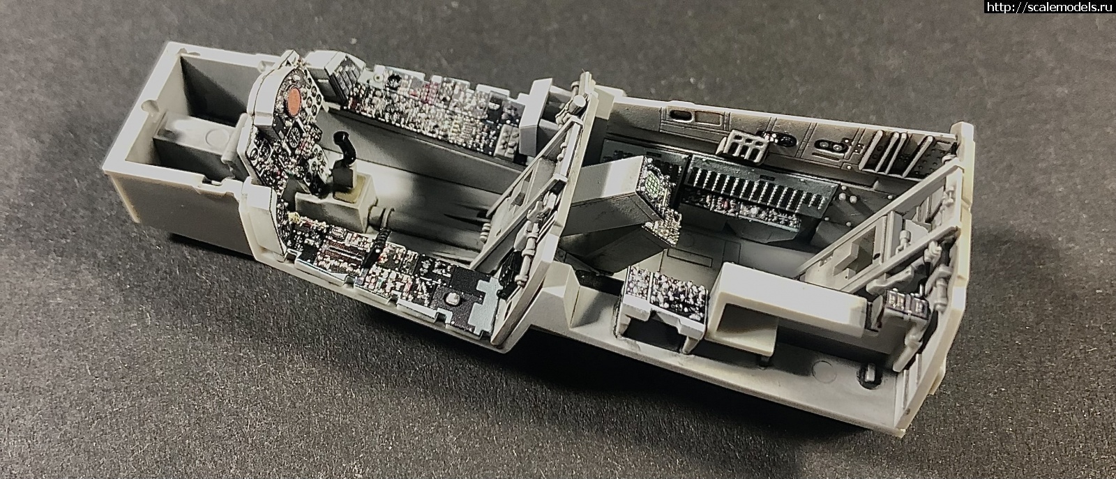 1708940934_0DCEB3DE-235D-4C67-A1FE-84FDD40E580D.jpeg : #1821164/ McDonnell Douglas F-4B Phantom II TAMIYA 1:48   