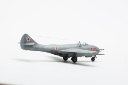  Models 1/72  -9 -  