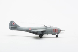  Models 1/72  -9 -  