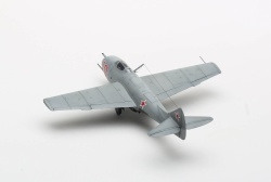  Models 1/72  -9 -  