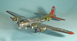Revell 1/72 B-17G Flying Fortress -   
