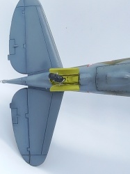 Academy 1/72 -47 Thunderbolt -    