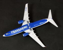  1/144 Boeing 737-800 TRANSAERO