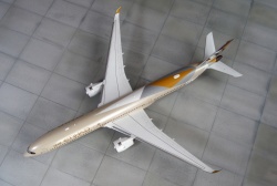Zvezda 1/144 Airbus A350-1000 ETIHAD