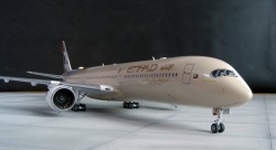 Zvezda 1/144 Airbus A350-1000 ETIHAD