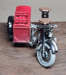 /Deniss Models 1/35 BMW R-12  