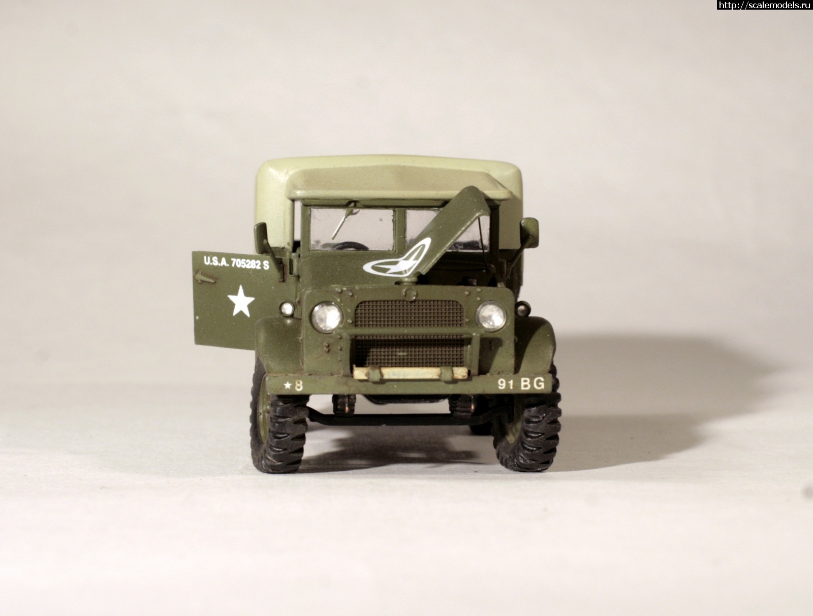 1715445756_Y3t7EtWZiog.jpg : #1832091/ Airfix 1/48 Bedford MWD #1 .(#16892) -   