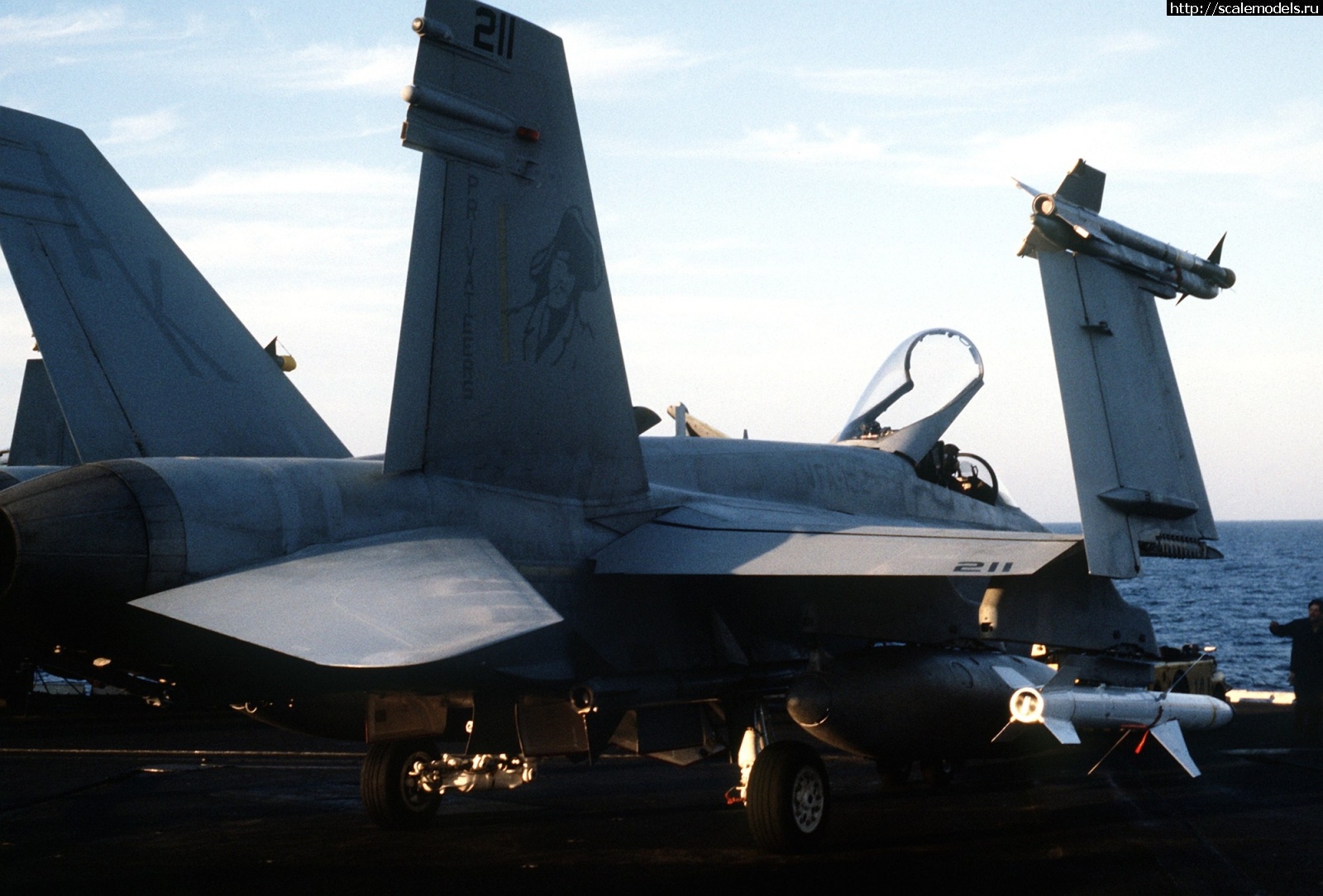 1718305798_VFA-132-Privateers-028.jpg : #1836840/ F/A-18 -     