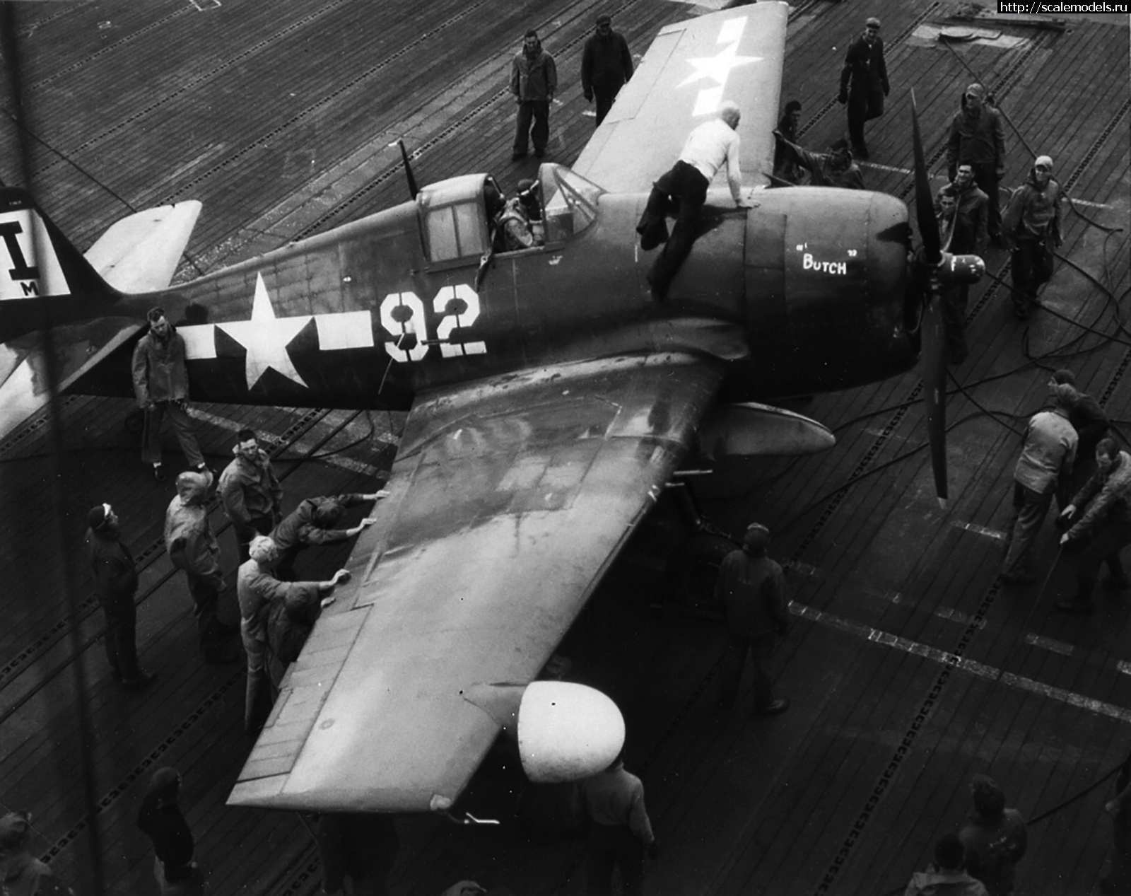 1719810574_Grumman-F6F-5-Hellcat-MCVG-1-White-92-aboard-CVE-106-USS-Block-Island-II-May-1945-01.jpg : #1838721/ F6F-5N  1:72  -        