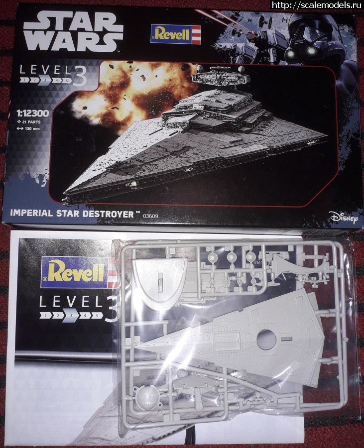 1719994106_stardestroyer.jpg :   1:12300 Revell  