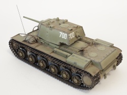 Trumpeter 1/35 -1 ,  -157 - , 700