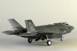 Meng Model 1/48 F-35A Lightning II -  