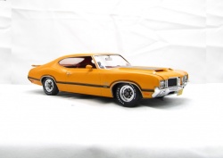 Revell 1/24 Oldsmobile 442 (1971)