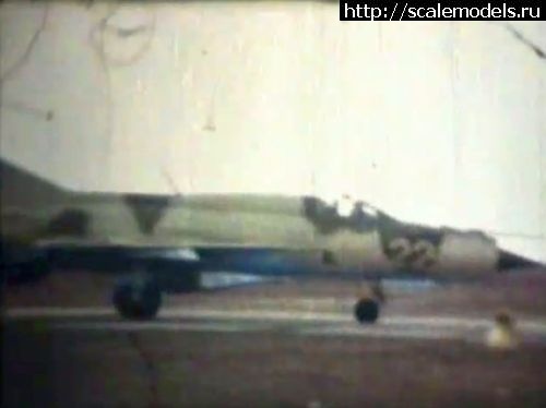 1723655708_1718347969_42nd_gapib_MiG-21PFM_06-1.jpg : #1843155/ -21 Eduard 1/72 !  