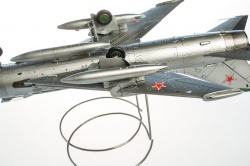 Modelsvit 1/72 -7