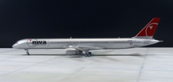  1/144 Boeing 757-300 Northwest Airlines