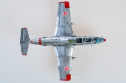 AMK 1/72 L-29 Delfin