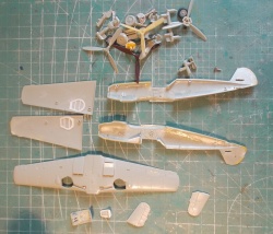 Academy 1/72 Messerschmitt Bf-109 E-3/4