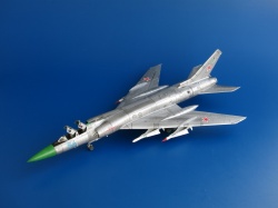 Trumpeter 1/72 -128