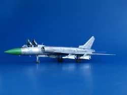 Trumpeter 1/72 -128