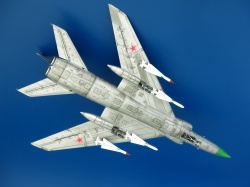 Trumpeter 1/72 -128