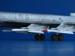 Trumpeter 1/72 -128