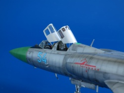 Trumpeter 1/72 -128