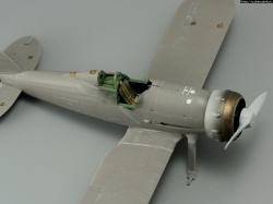 Roden Gloster 1/48 Gladiator Mk. 1   