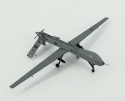 Platz 1/72 MQ-1A Predator