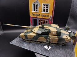 Amusing Hobby 1/35 Object640 Black Eagle -  