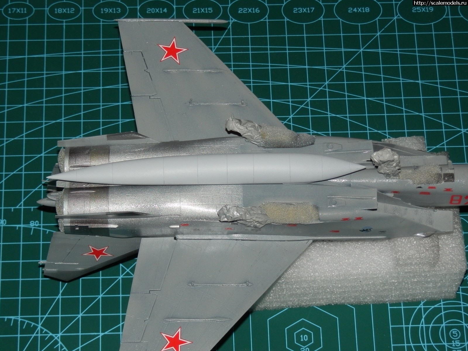 1732223369_ICM-mig-25rbf-105.jpg : #1856191/ -25 1/72 ICM  