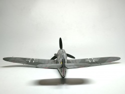 Trumpeter 1/24 Messerschmitt BF-109 G2