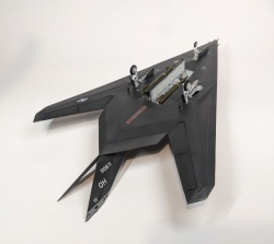 Academy 1/72 F-117A Nighthawk   