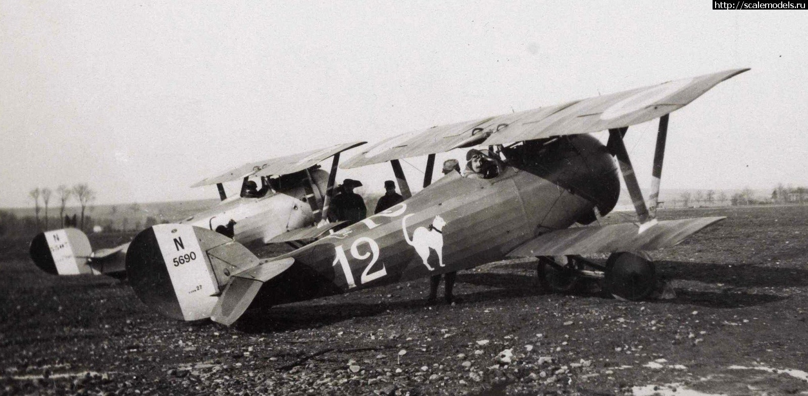 1733342444_Nieuport-27-and-Nieuport-24-of-the-Escadrille-N87-1917.jpg : #1859354/ Nieuport fighters - ,      